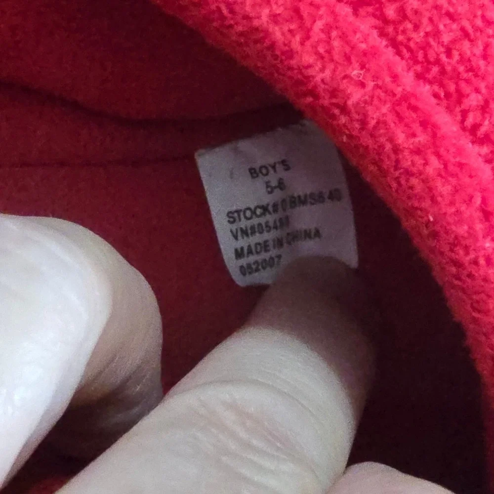 LL Bean Fleece Slippers Boys Size 5-6 Red Adjustable Toggle House Shoes OBMS640